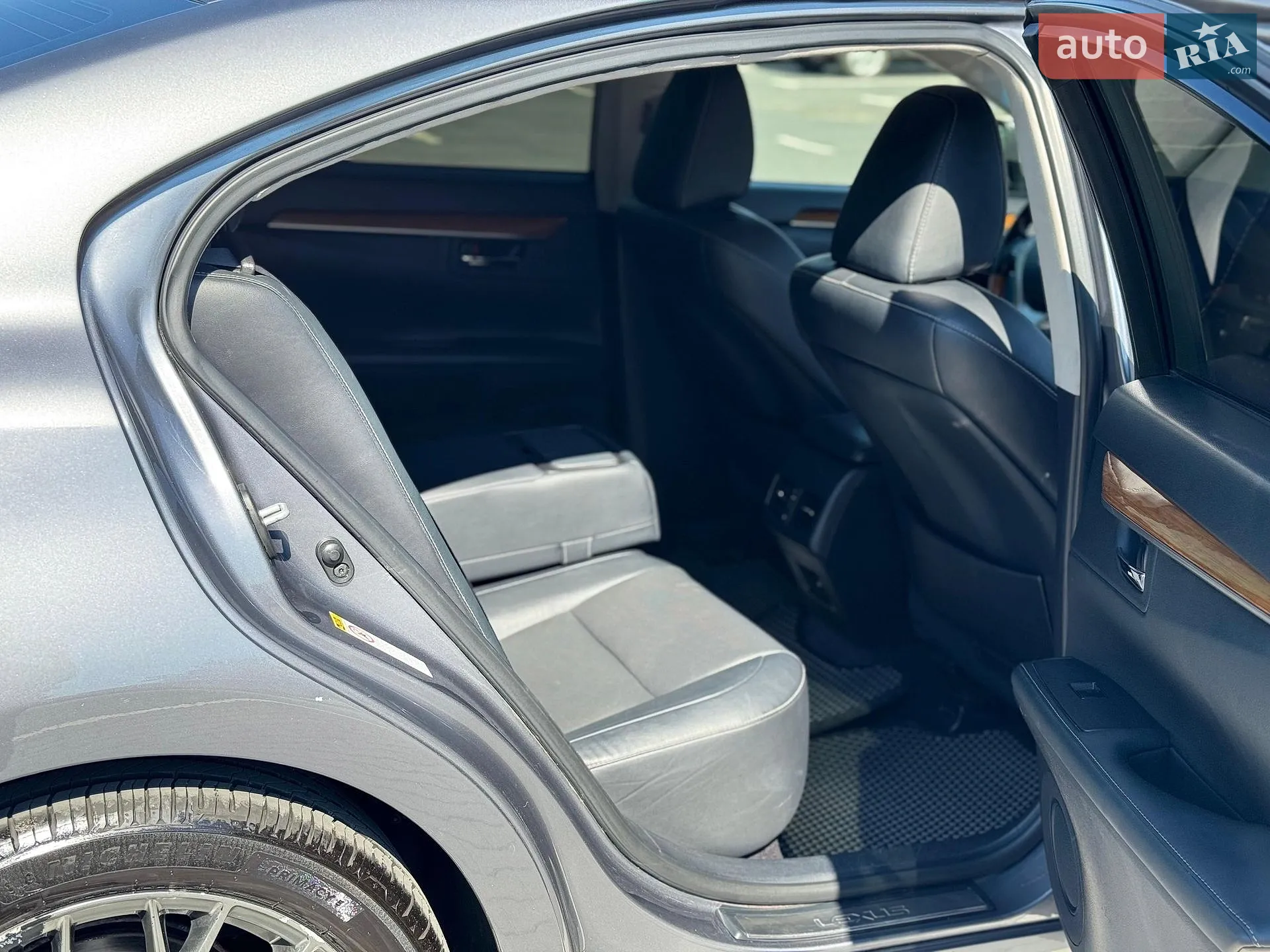 2015 Lexus ES - мініатюра 12