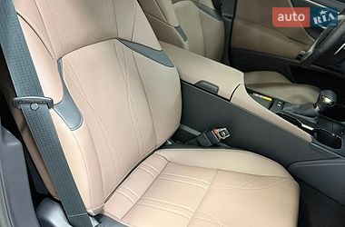 Седан Lexus ES 2024 в Одесі фото 26 Седан Lexus ES 2024 в Одесі