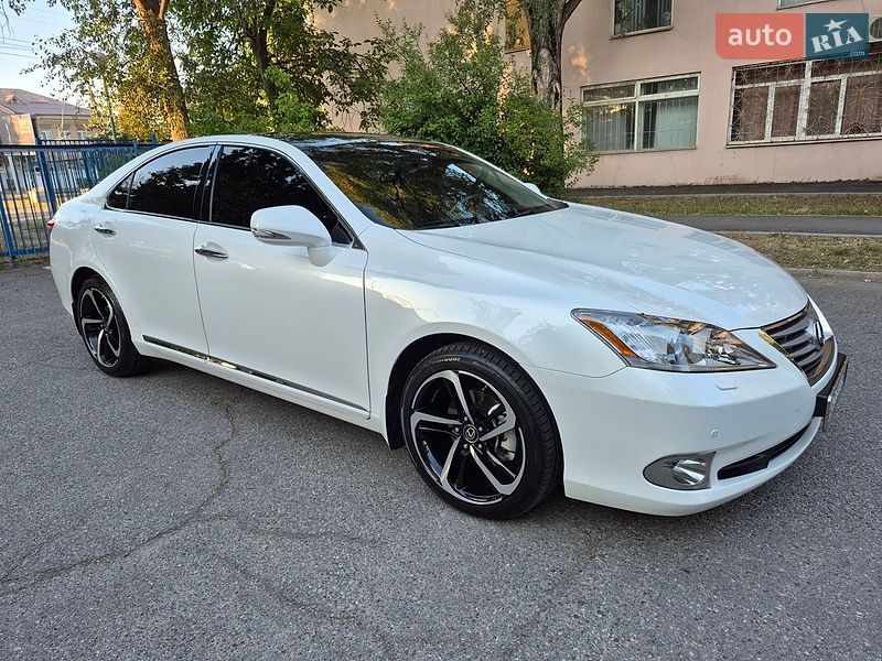 Седан Lexus ES 2011 в Запорожье