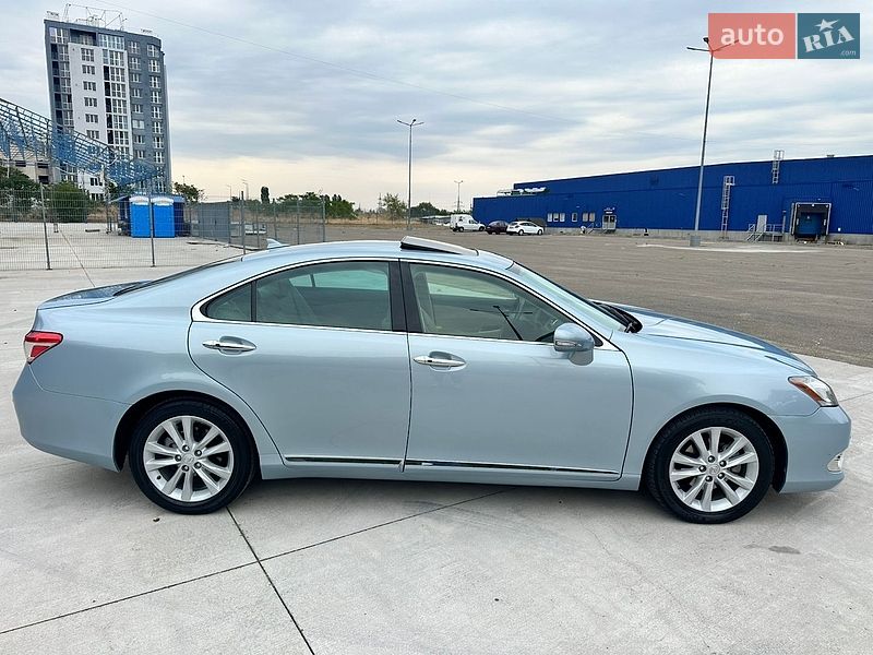 Седан Lexus ES 2010 в Миколаєві