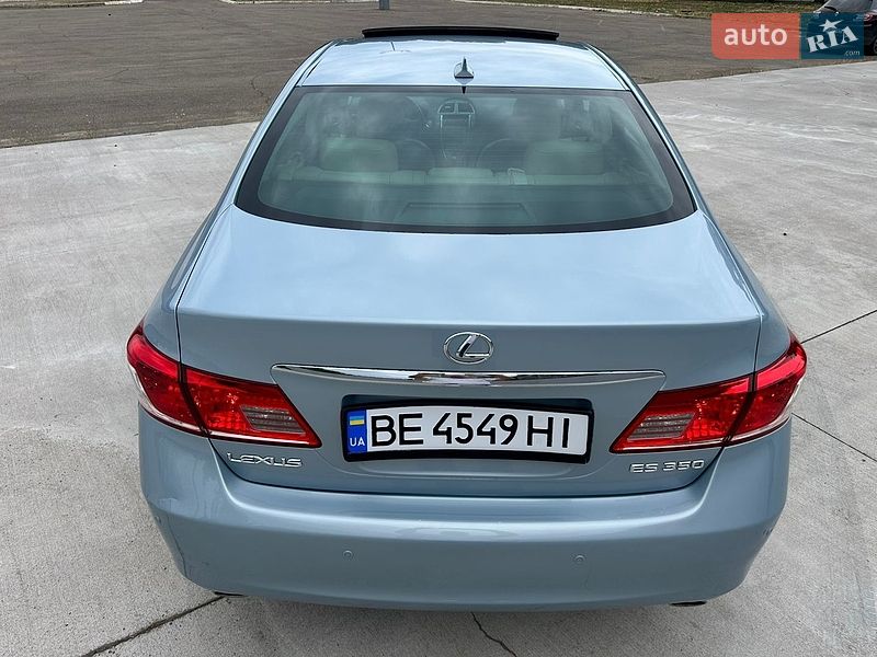 Седан Lexus ES 2010 в Миколаєві