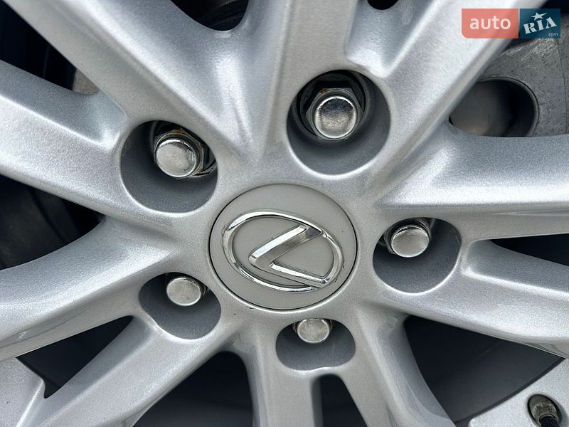 Седан Lexus ES 2010 в Миколаєві