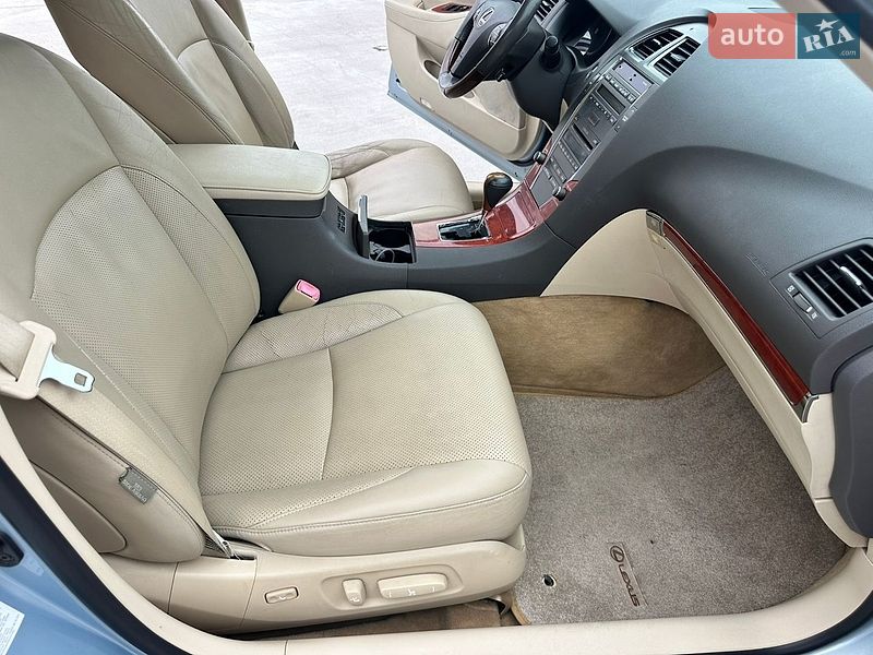 Седан Lexus ES 2010 в Миколаєві