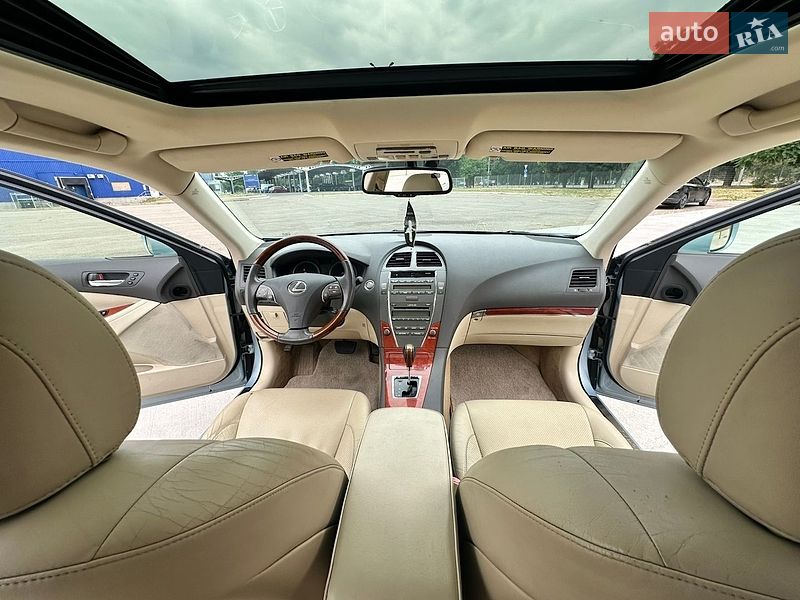 Седан Lexus ES 2010 в Миколаєві