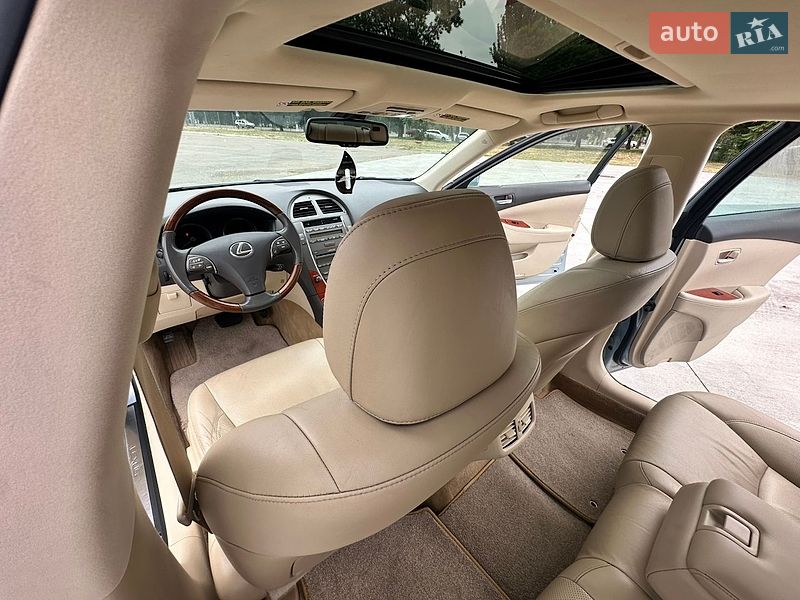 Седан Lexus ES 2010 в Миколаєві