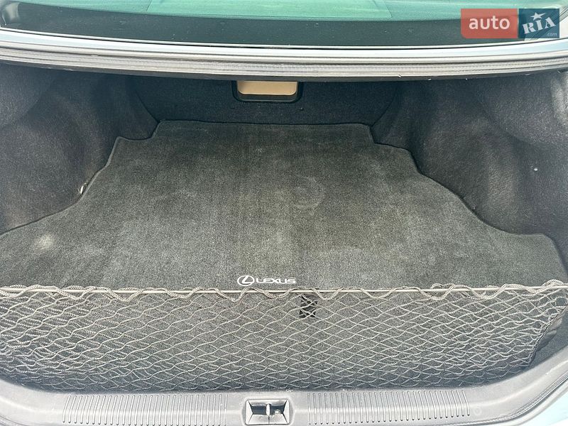 Седан Lexus ES 2010 в Миколаєві