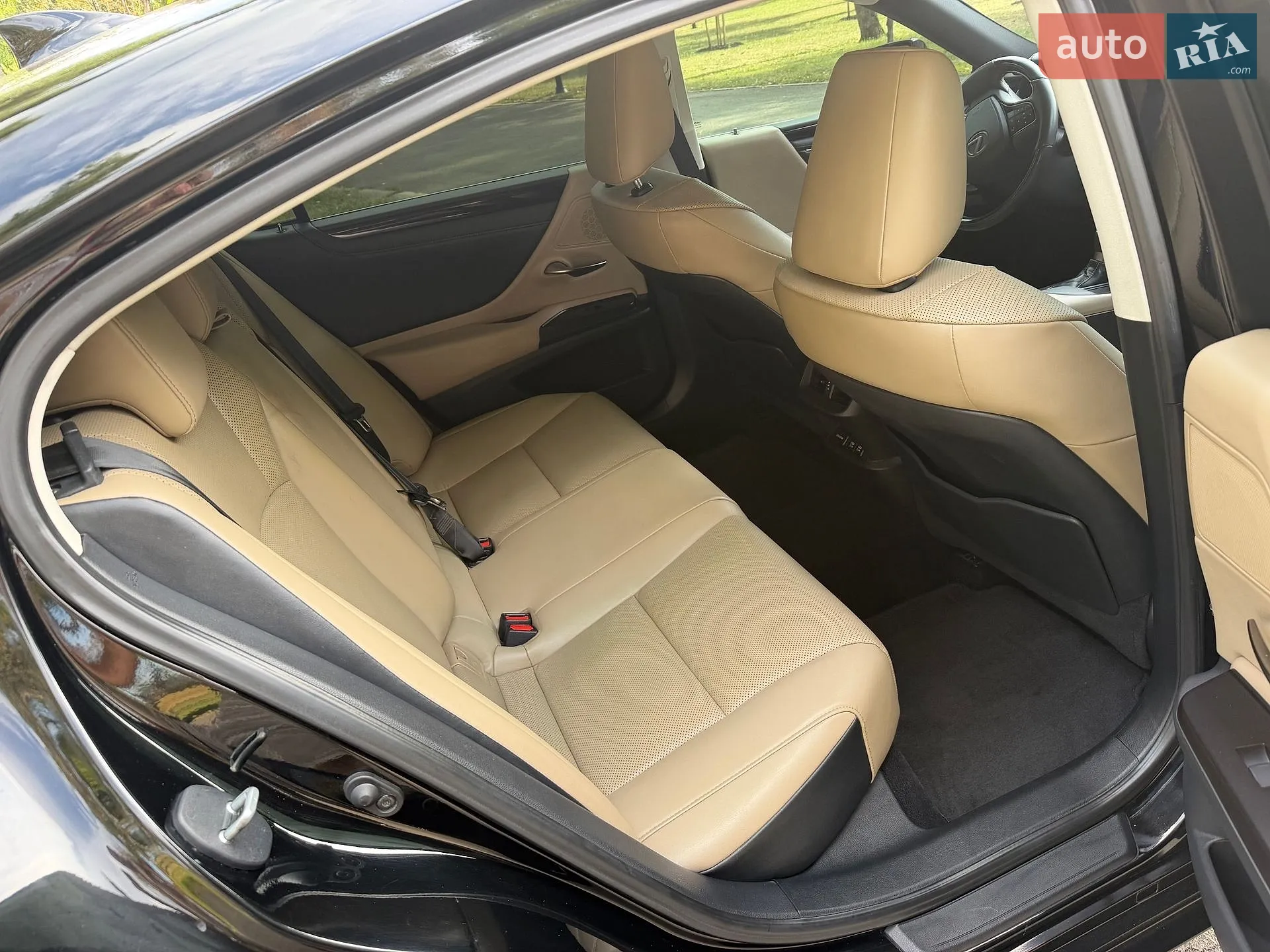 2018 Lexus ES - мініатюра 17