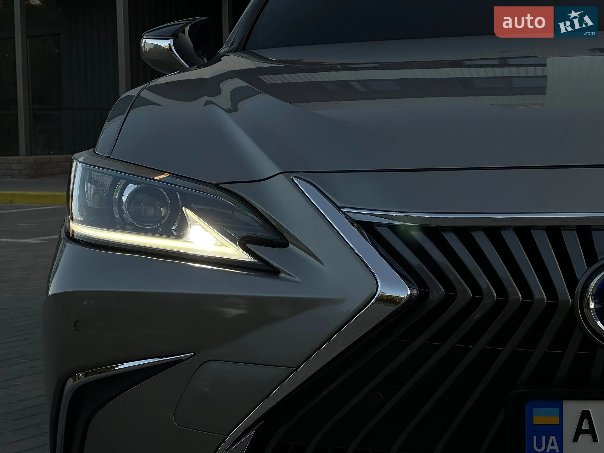 2021 Lexus ES - мініатюра 6