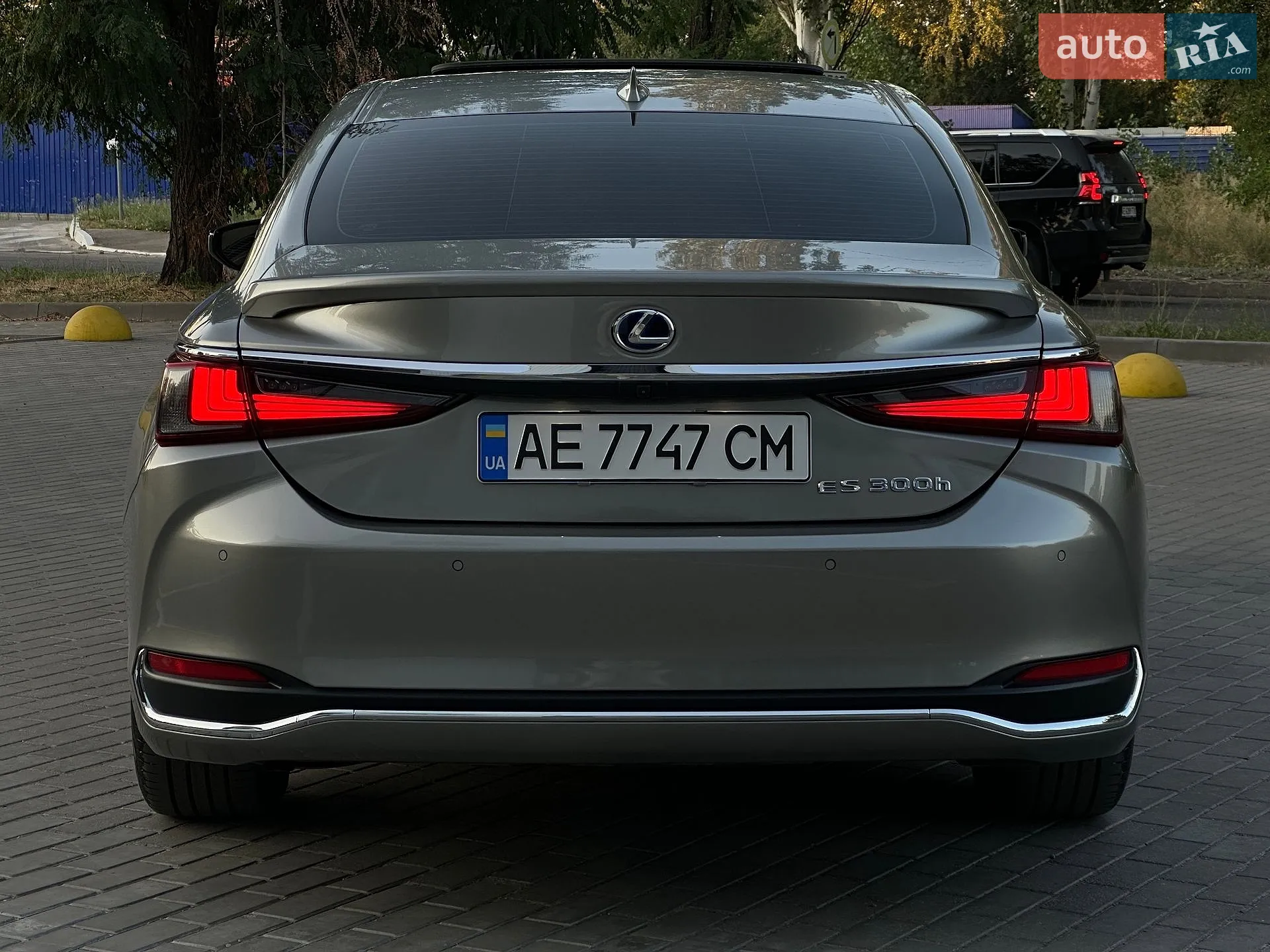 2021 Lexus ES - мініатюра 16