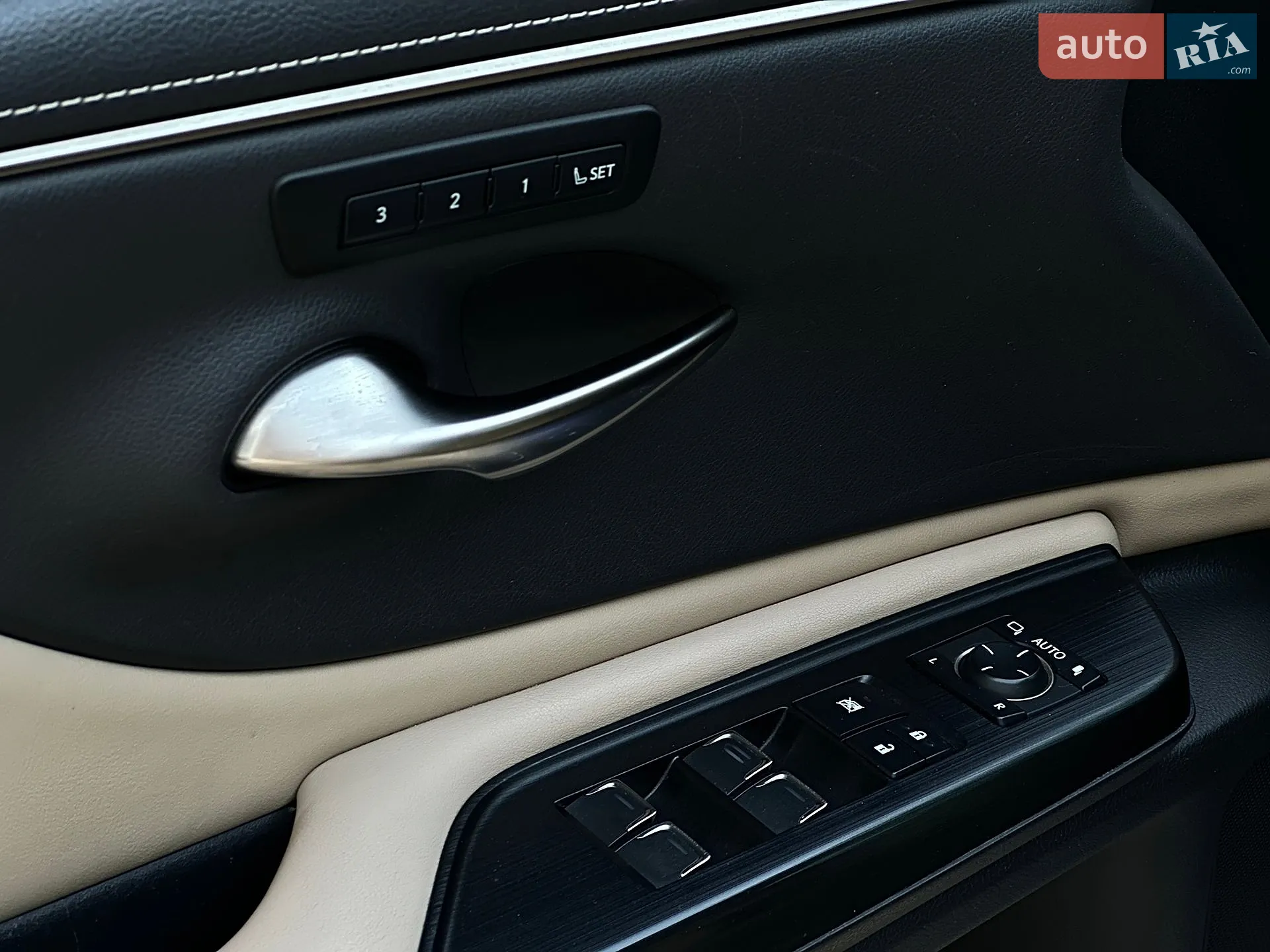 2021 Lexus ES - мініатюра 21