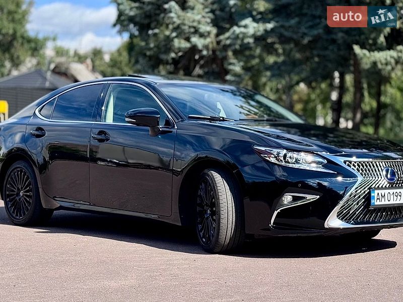 Седан Lexus ES 2013 в Житомирі