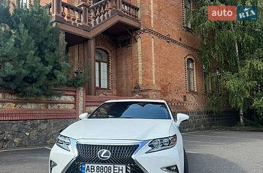 Седан Lexus ES 2014 в Києві