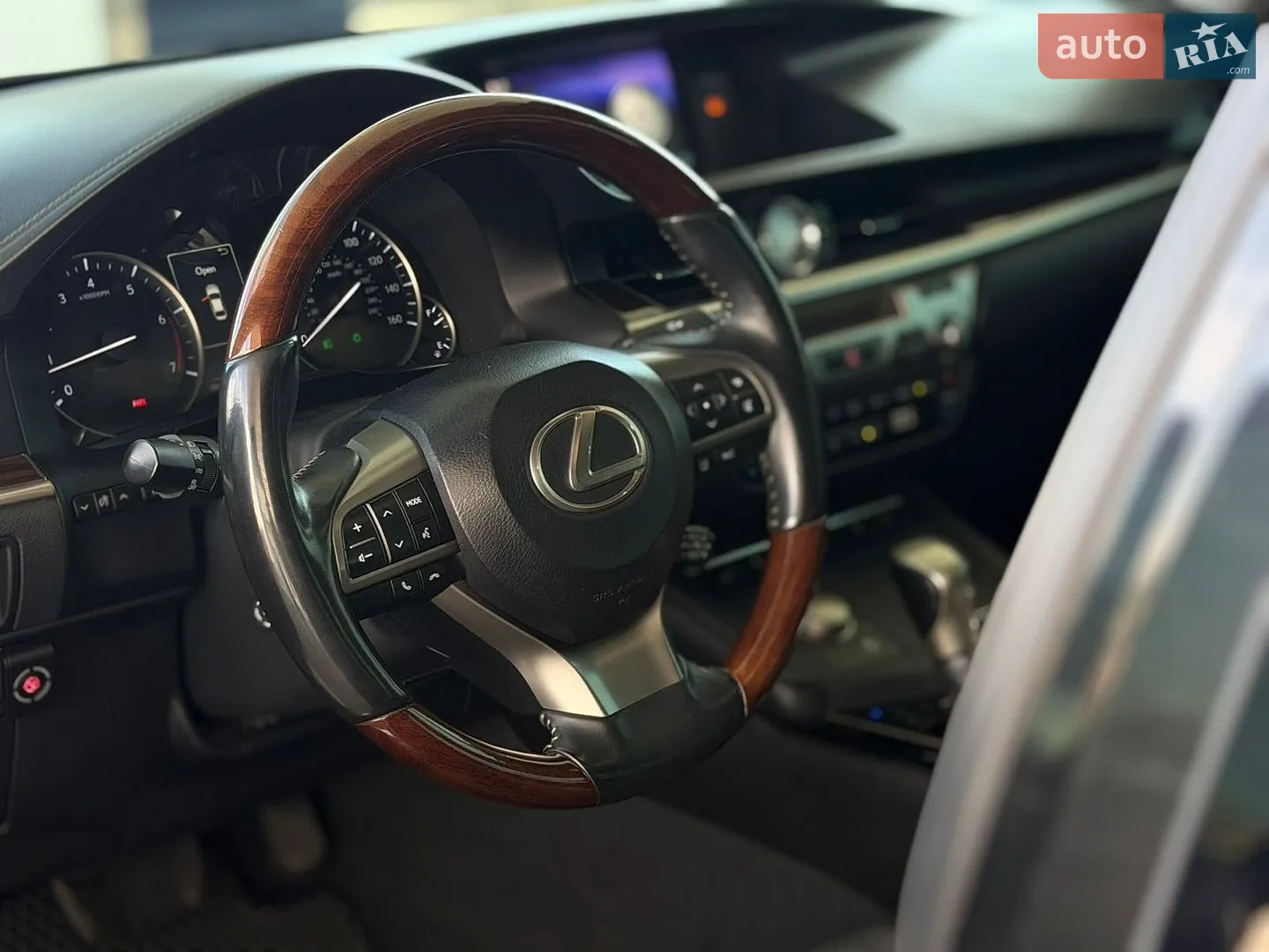 2017 Lexus ES - мініатюра 14
