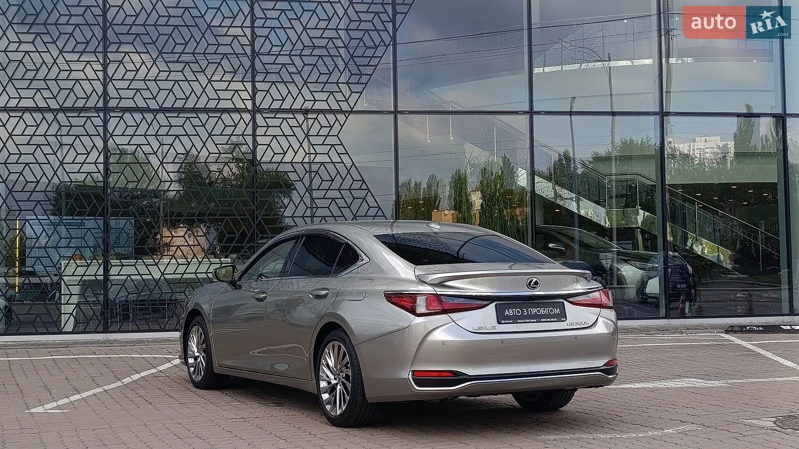 2024 Lexus ES - мініатюра 2
