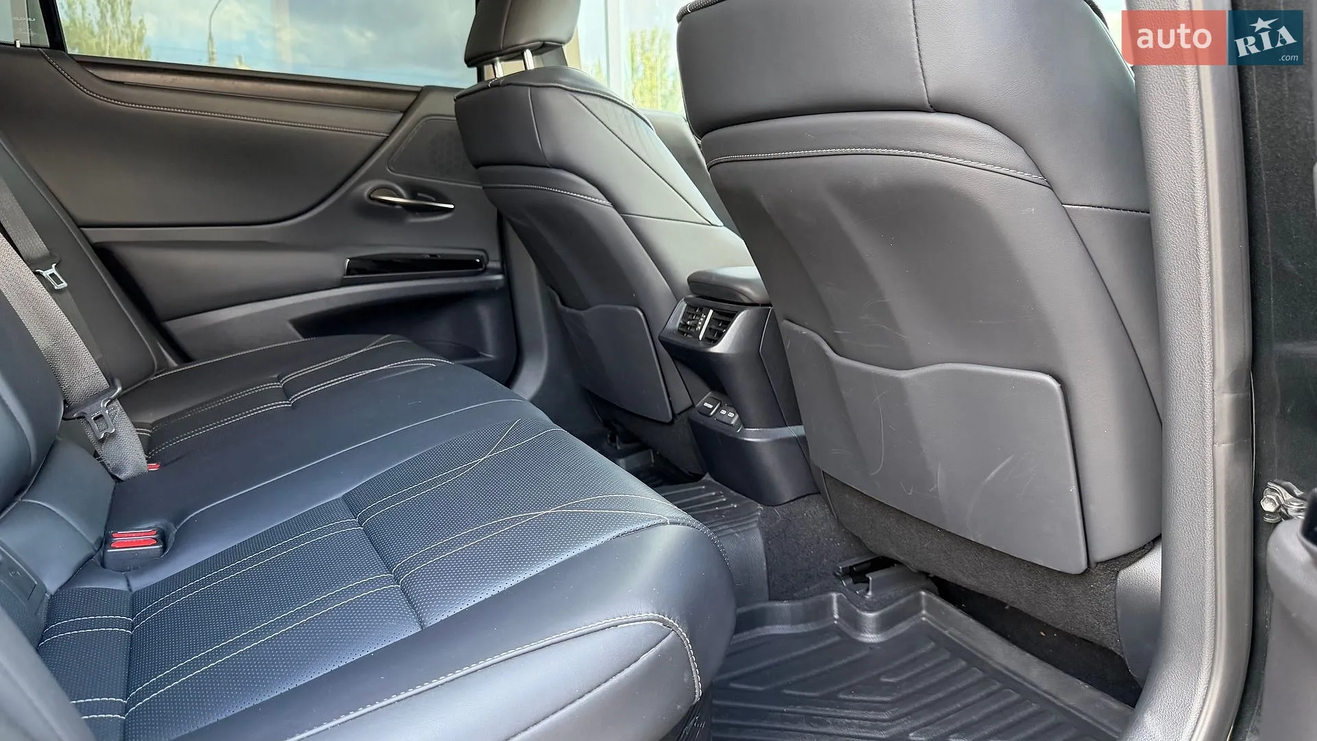 2022 Lexus ES - мініатюра 7