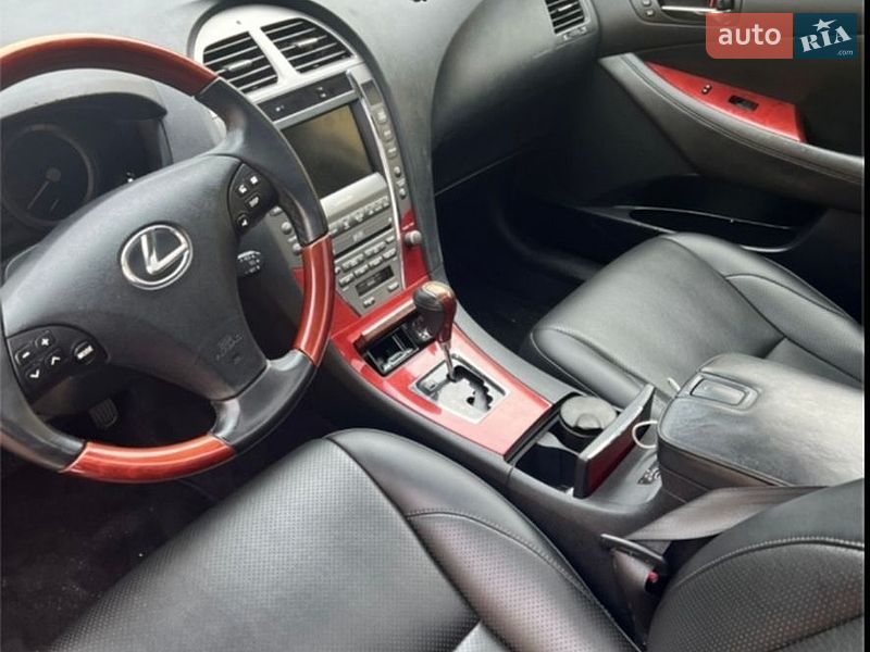 Седан Lexus ES 2008 в Киеве