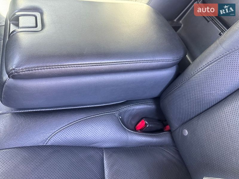 Седан Lexus ES 2008 в Киеве