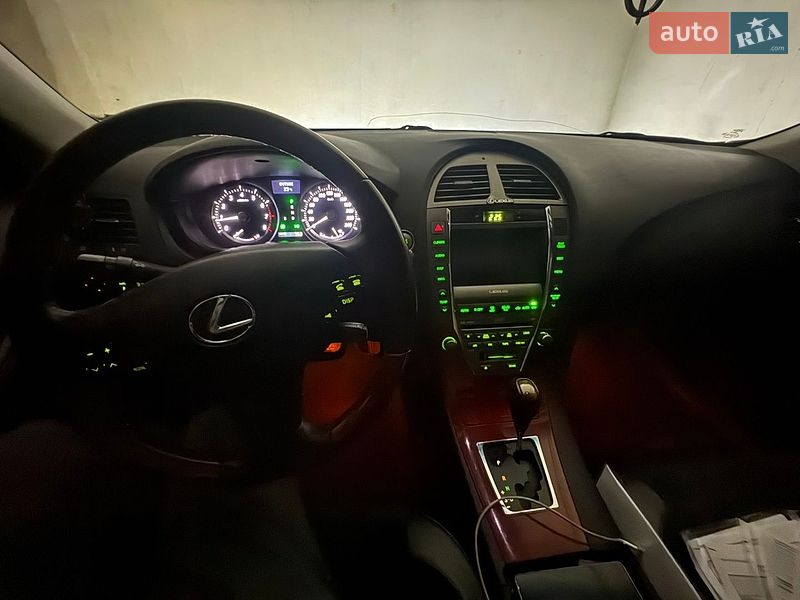 Седан Lexus ES 2008 в Києві