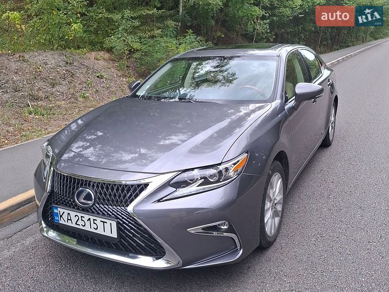 Седан Lexus ES 2014 в Києві