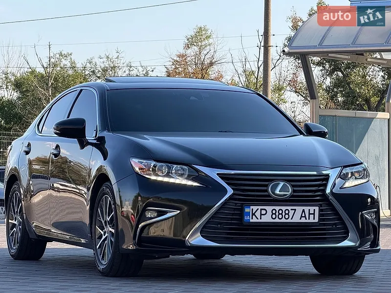 Lexus ES 2017