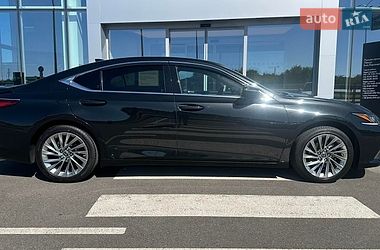 Седан Lexus ES 2024 в Киеве
