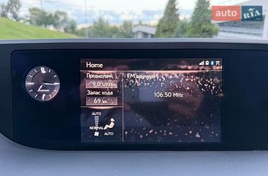Седан Lexus ES 2018 в Києві