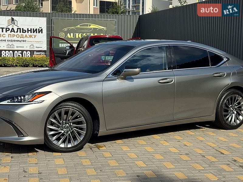 Седан Lexus ES 2023 в Вінниці фото 8 Седан Lexus ES 2023 в Вінниці