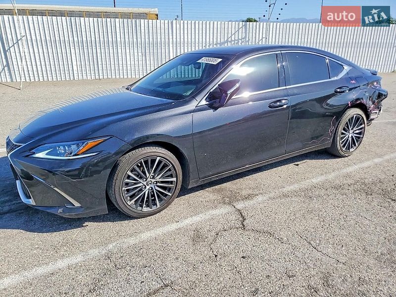 Lexus ES 2023