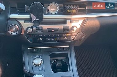 Седан Lexus ES 2018 в Житомире