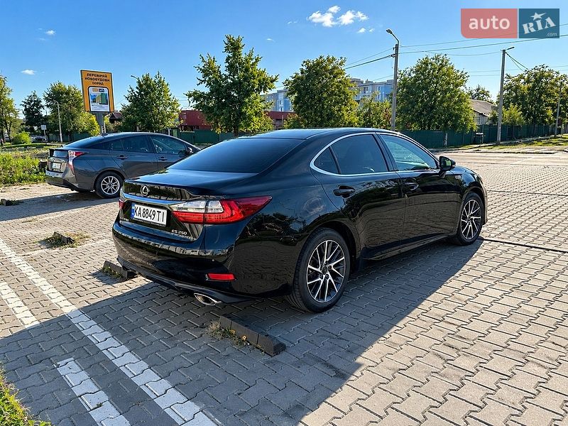 Седан Lexus ES 2016 в Києві фото 3 Седан Lexus ES 2016 в Києві