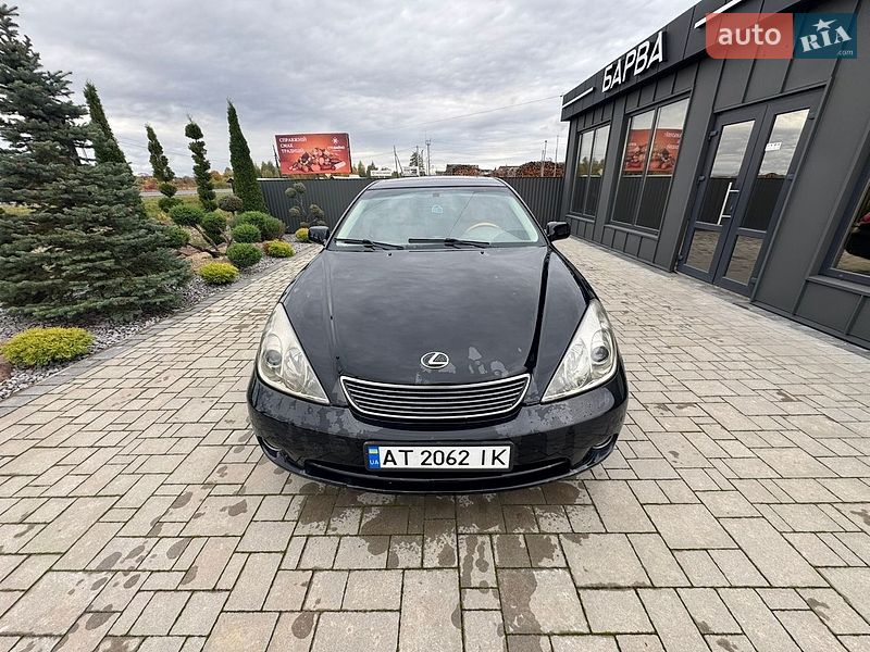 Седан Lexus ES 2005 в Брошневі