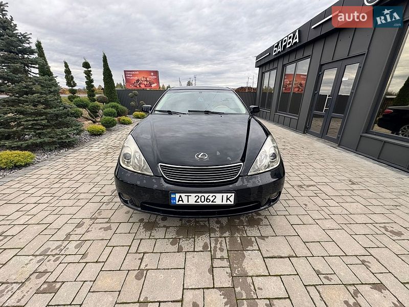 Седан Lexus ES 2005 в Брошневі