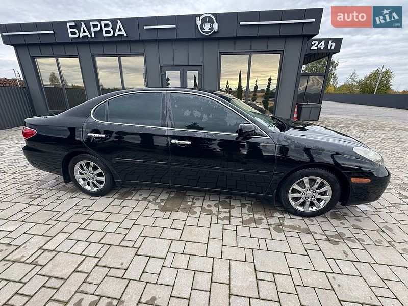 Седан Lexus ES 2005 в Брошневі