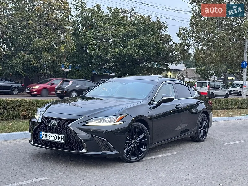 Lexus ES