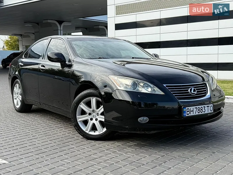 Lexus ES