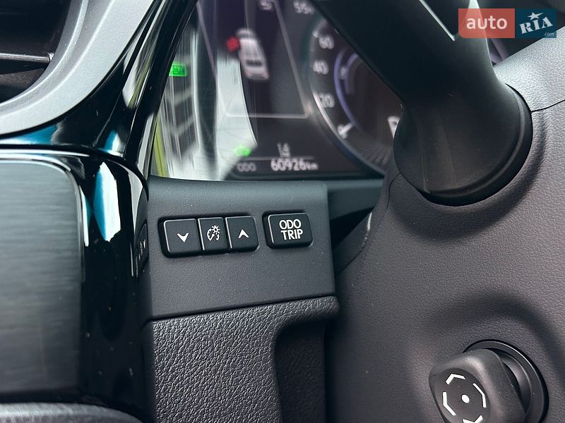 Седан Lexus ES 2023 в Львове