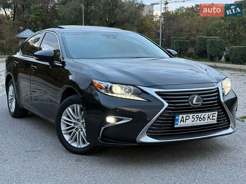 Lexus ES 2017