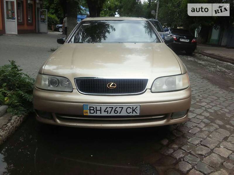 Седан Lexus GS 1993 в Белгороде-Днестровском