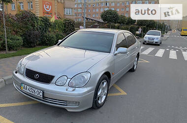 Седан Lexus GS 1998 в Киеве