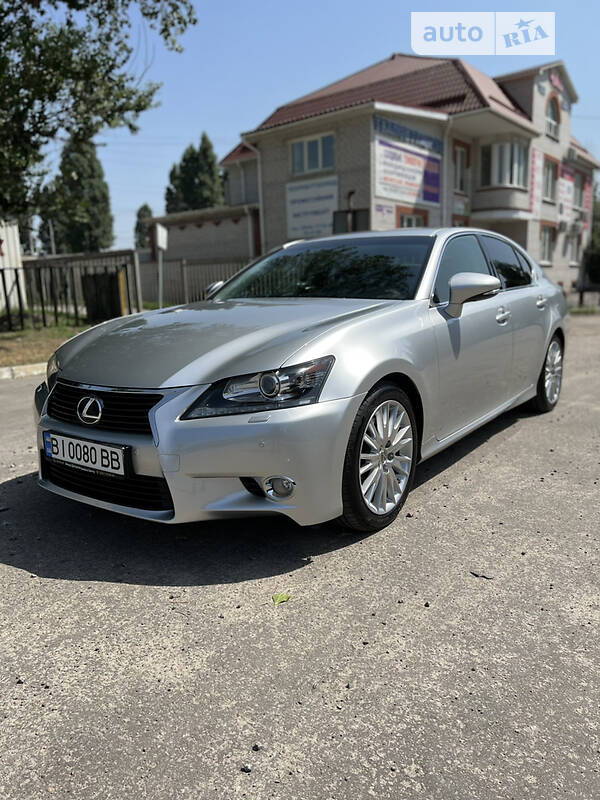 Седан Lexus GS 2012 в Кременчуці