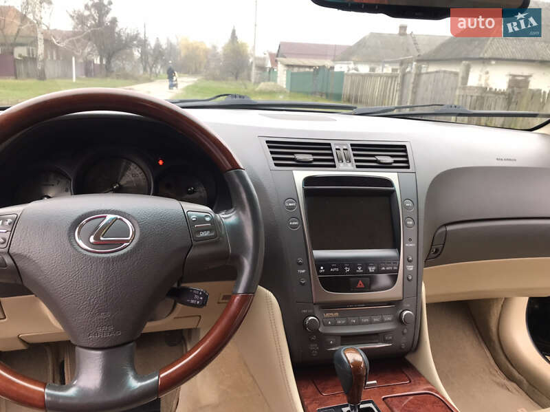 Седан Lexus GS 2006 в Лебедине