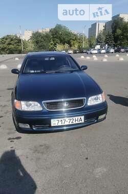 Седан Lexus GS 1994 в Запоріжжі