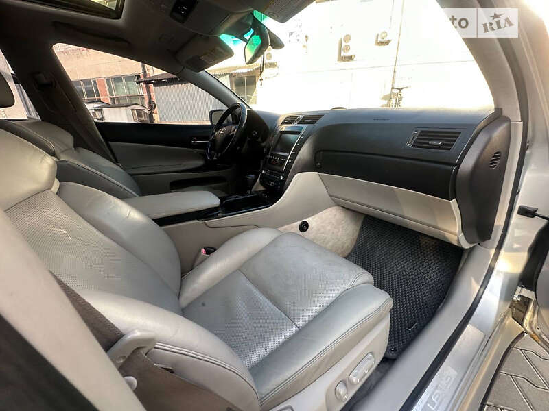 Седан Lexus GS 2005 в Ивано-Франковске