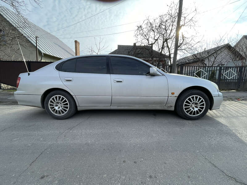 Седан Lexus GS 1998 в Тульчині