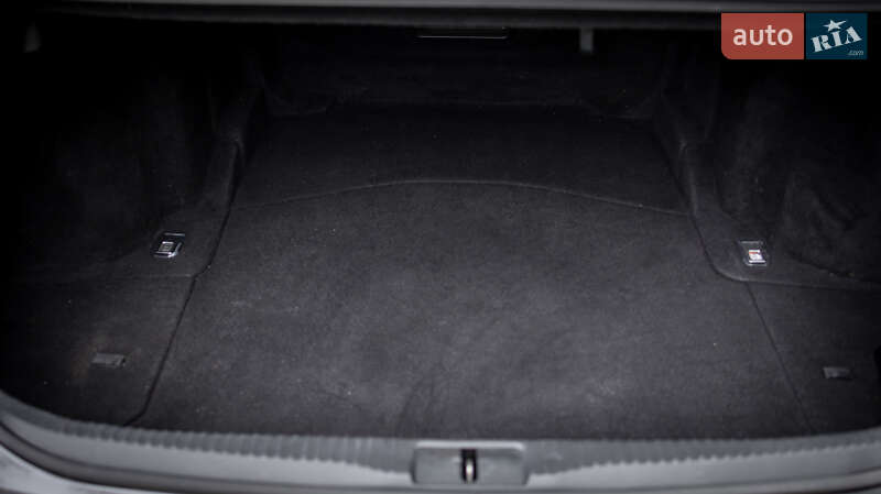 Седан Lexus GS 2012 в Черновцах