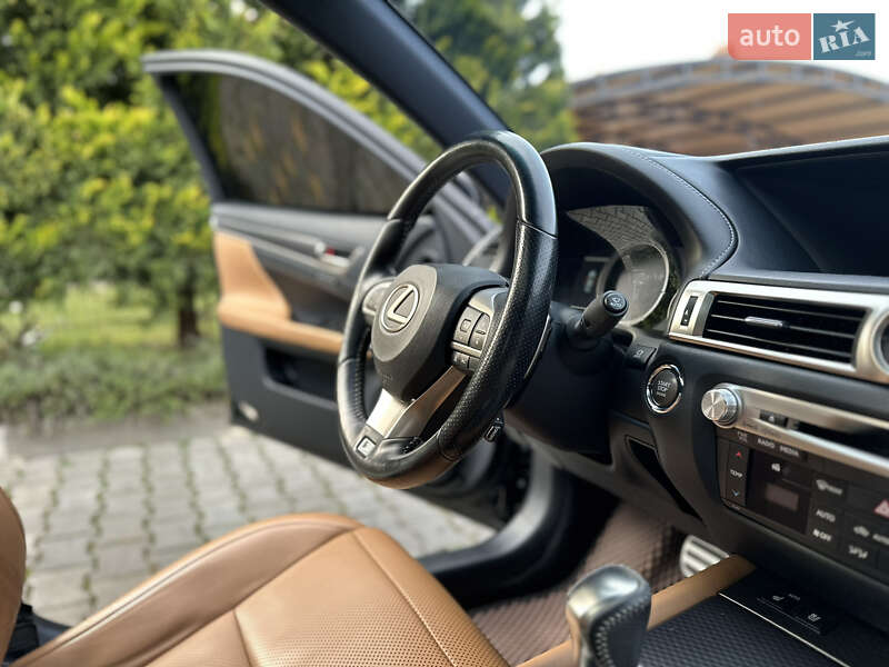 Седан Lexus GS 2017 в Одесі