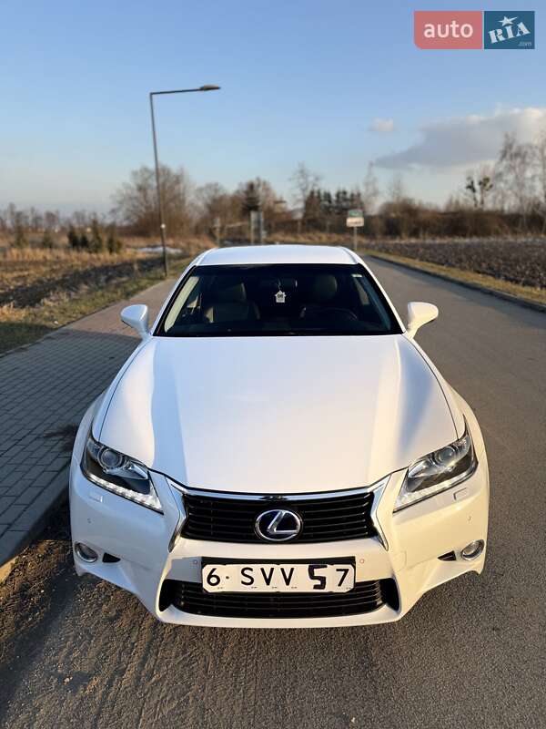 Седан Lexus GS 2014 в Львові