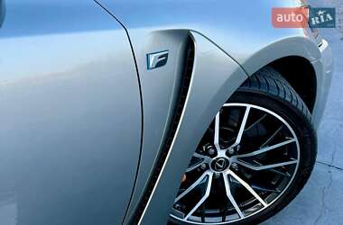 Седан Lexus GS 2015 в 