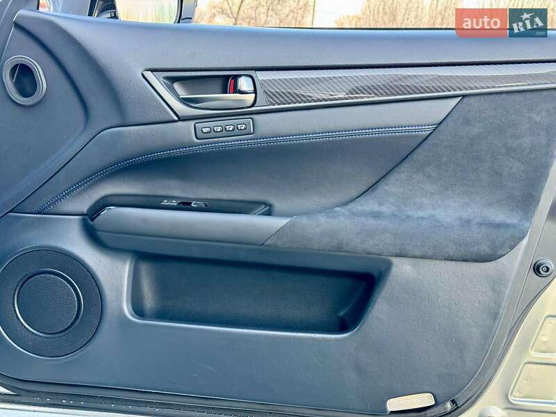 Седан Lexus GS 2015 в Киеве