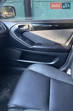 Седан Lexus GS 1998 в 